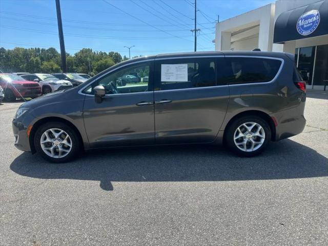 2020 Chrysler Pacifica Touring