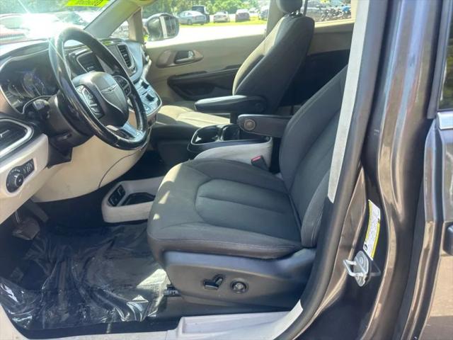 2020 Chrysler Pacifica Touring