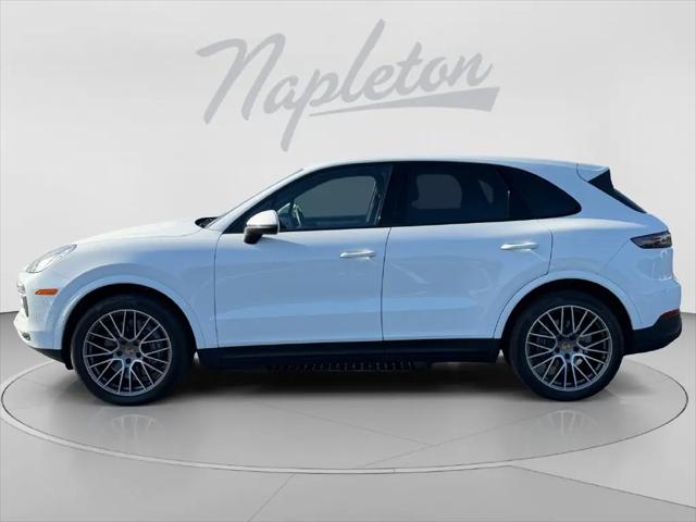 2023 Porsche Cayenne Platinum Edition