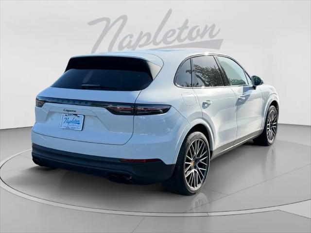 2023 Porsche Cayenne Platinum Edition