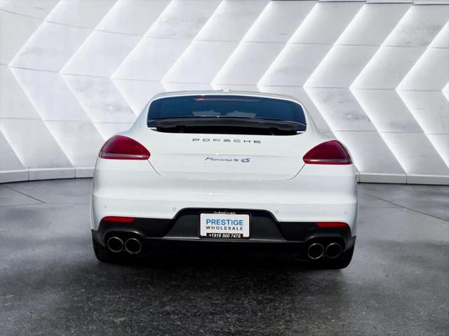 2015 Porsche Panamera 4S
