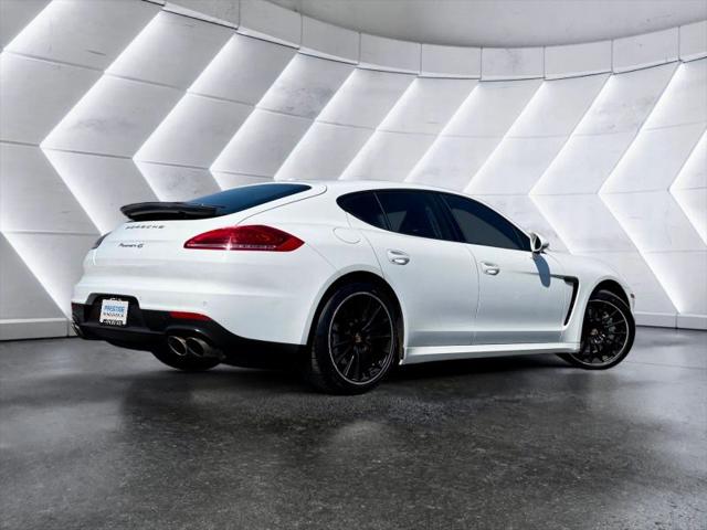 2015 Porsche Panamera 4S