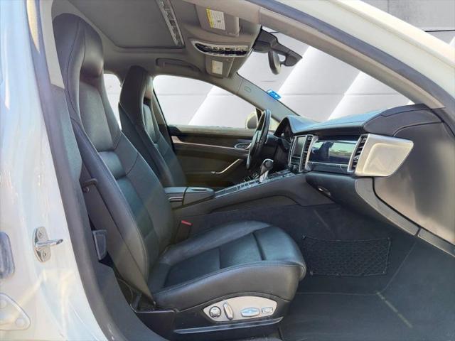 2015 Porsche Panamera 4S