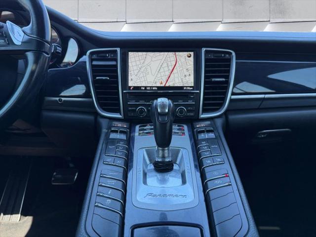 2015 Porsche Panamera 4S