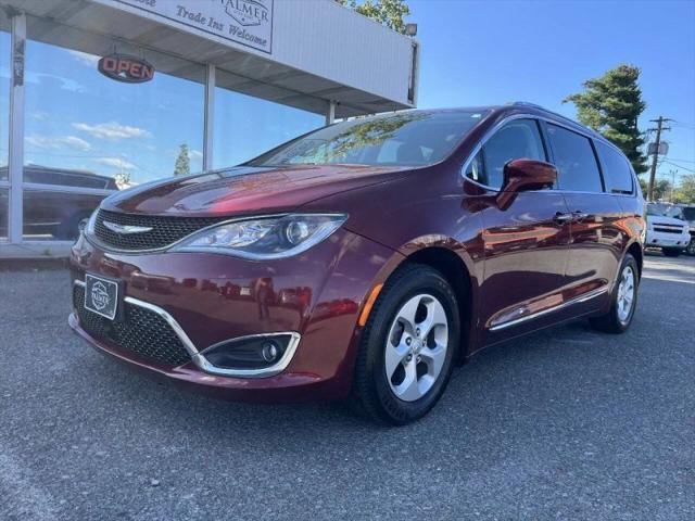 2017 Chrysler Pacifica Touring-L Plus