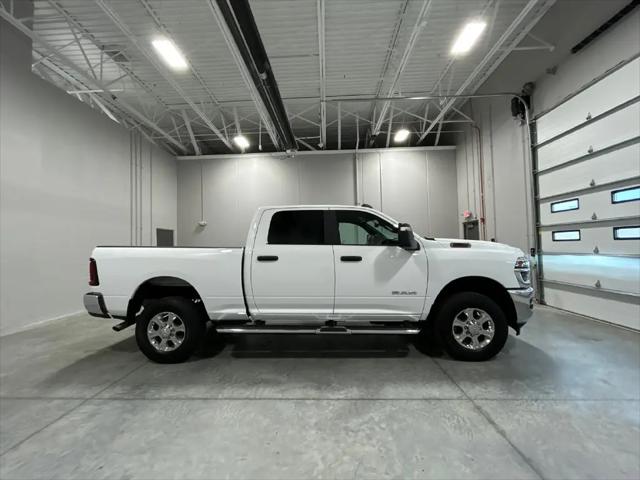2026 Ram 2500 Big Horn Crew Cab 4x4 64 Box