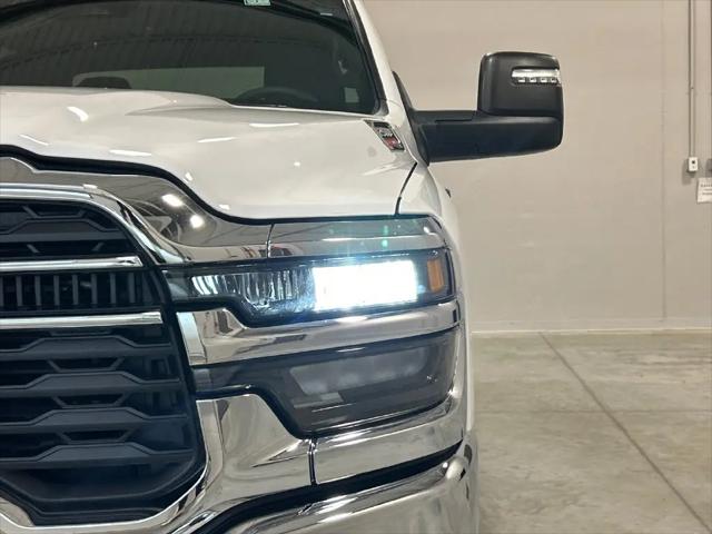 2026 Ram 2500 Big Horn Crew Cab 4x4 64 Box