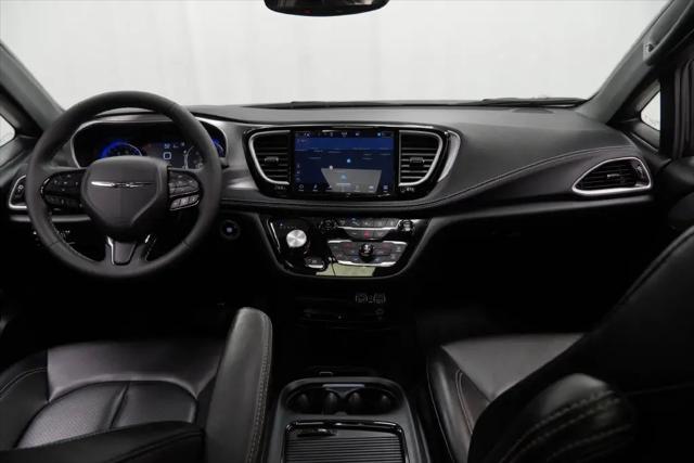 2023 Chrysler Pacifica Touring L AWD