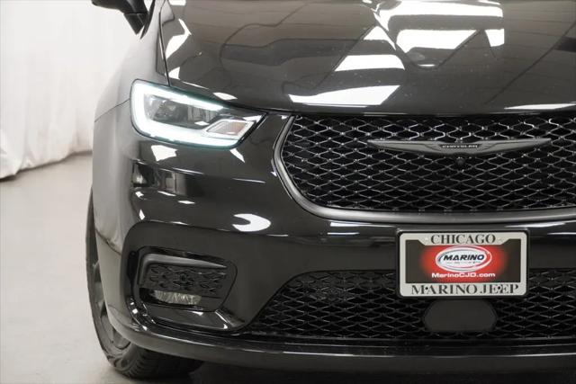 2023 Chrysler Pacifica Touring L AWD