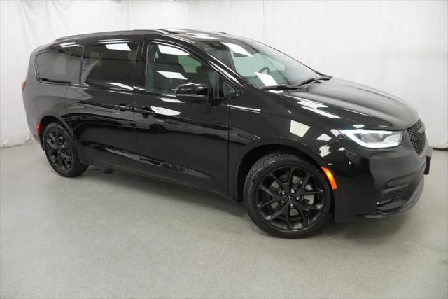 2023 Chrysler Pacifica Touring L AWD