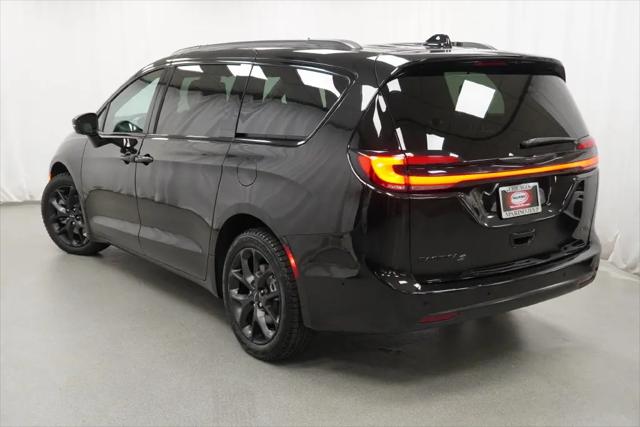 2023 Chrysler Pacifica Touring L AWD