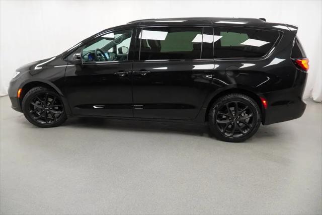 2023 Chrysler Pacifica Touring L AWD