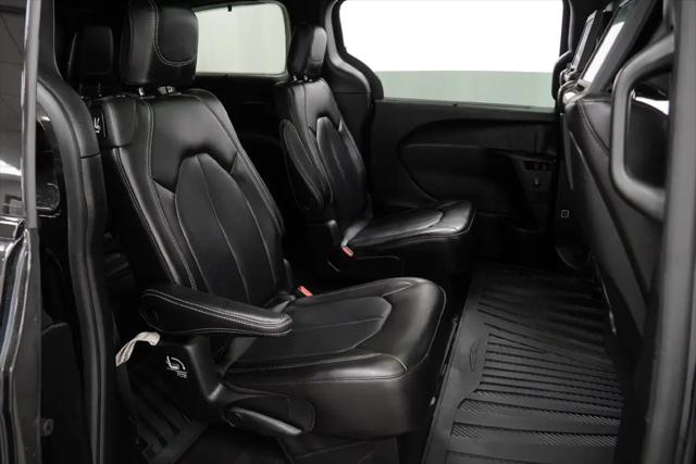 2023 Chrysler Pacifica Touring L AWD