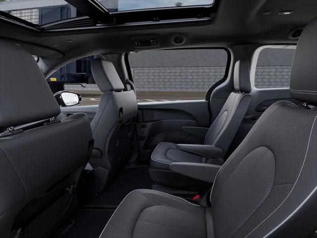 2027 Chrysler Pacifica Limited AWD