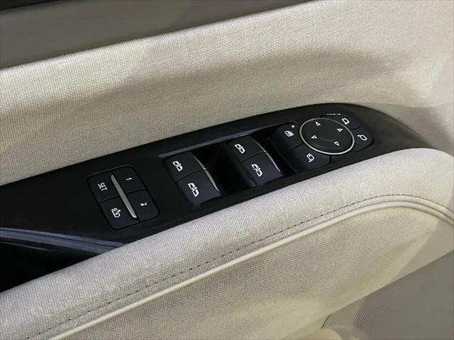 2021 Cadillac Escalade 4WD Premium Luxury Platinum