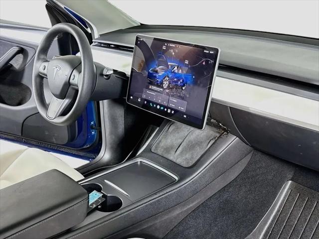 2024 Tesla Model Y Long Range Dual Motor All-Wheel Drive