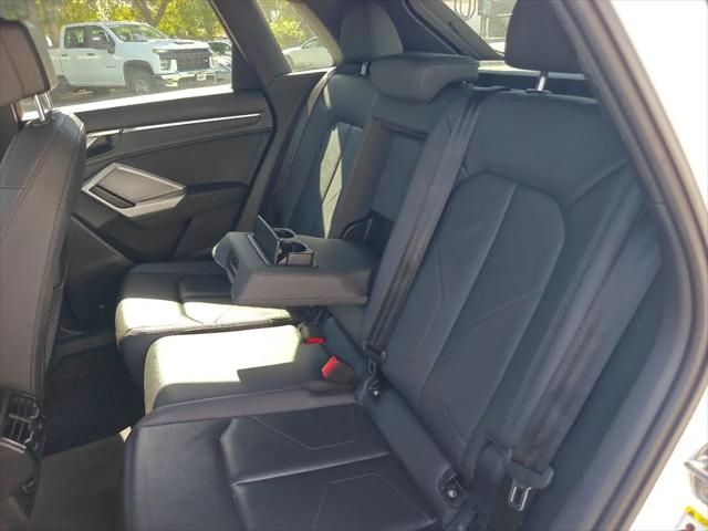 2022 Audi Q3 Premium 40 TFSI quattro Tiptronic