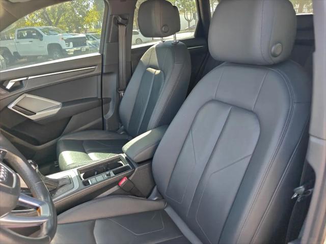 2022 Audi Q3 Premium 40 TFSI quattro Tiptronic