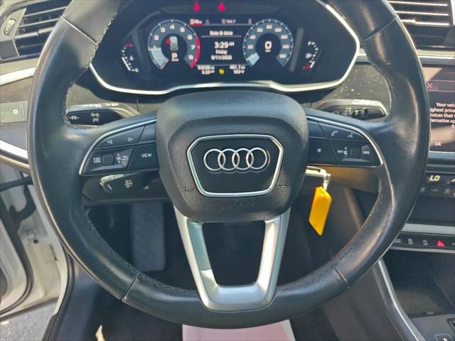 2022 Audi Q3 Premium 40 TFSI quattro Tiptronic