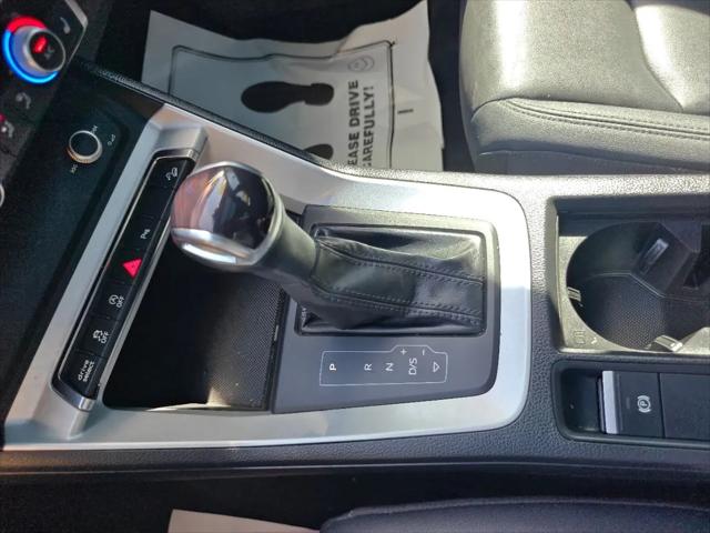 2022 Audi Q3 Premium 40 TFSI quattro Tiptronic