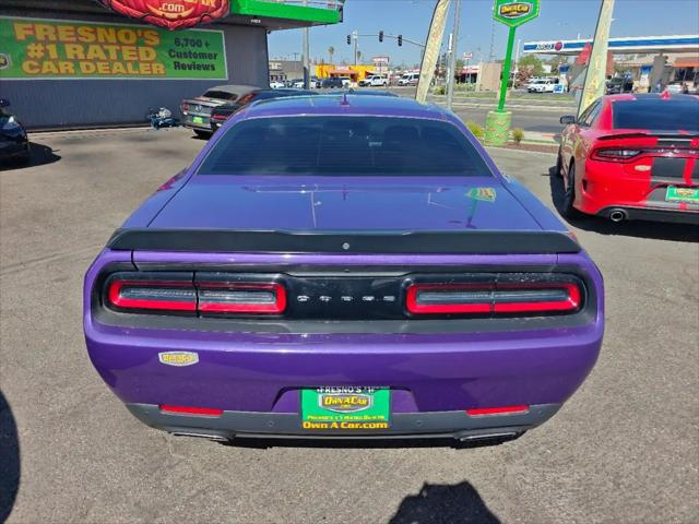 2016 Dodge Challenger SXT Plus