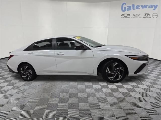 2025 Hyundai Elantra Hybrid SEL Sport for sale in Fargo, ND