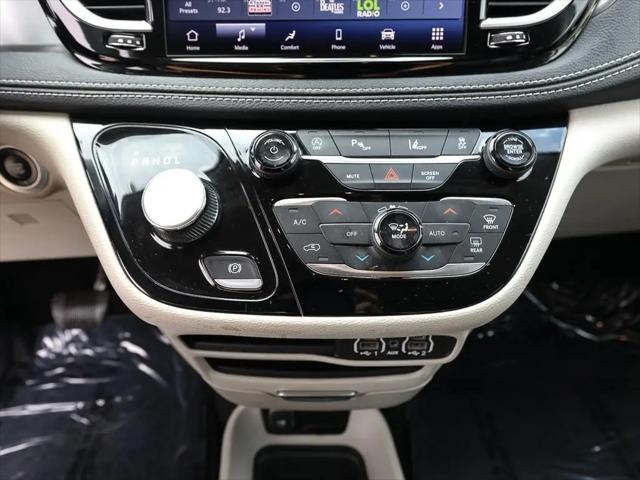 2023 Chrysler Pacifica Touring L AWD