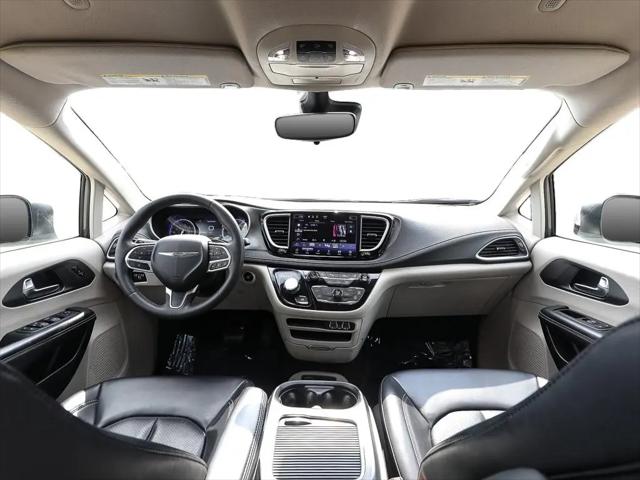 2023 Chrysler Pacifica Touring L AWD