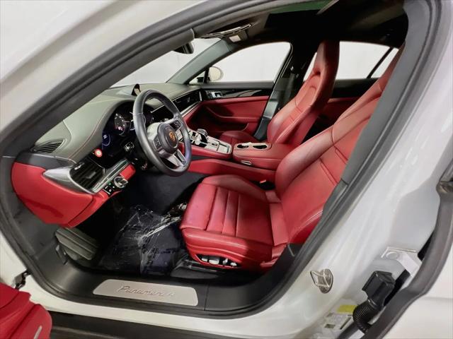 2020 Porsche Panamera 4