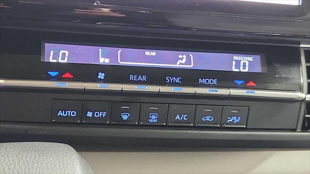 2022 Toyota Sienna LE