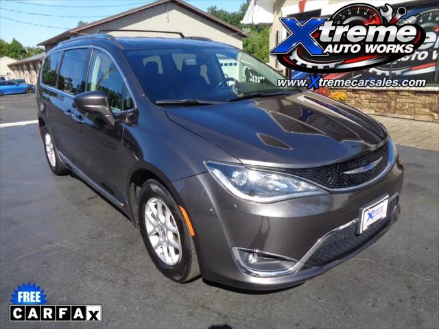 2020 Chrysler Pacifica Touring L FWD for sale in Spencerport, NY
