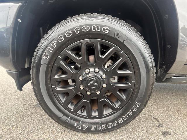 2025 Ram 3500 Limited Mega Cab 4x4 64 Box
