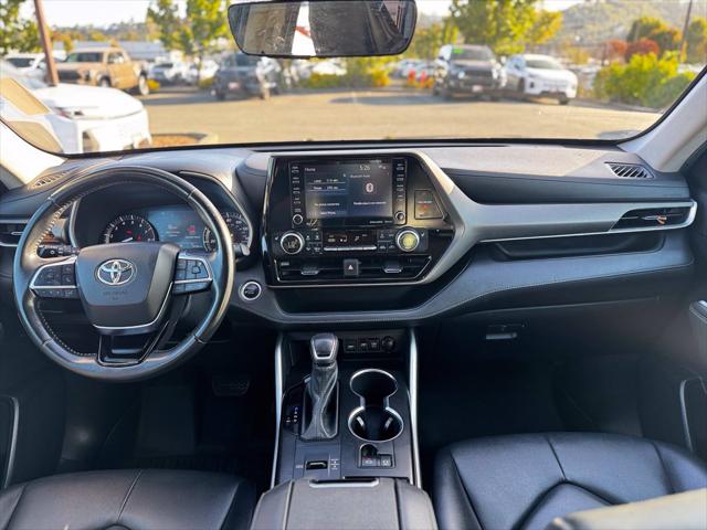 2021 Toyota Highlander XLE