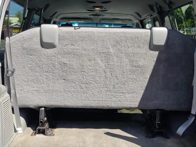 2014 Ford E-350 Super Duty XLT