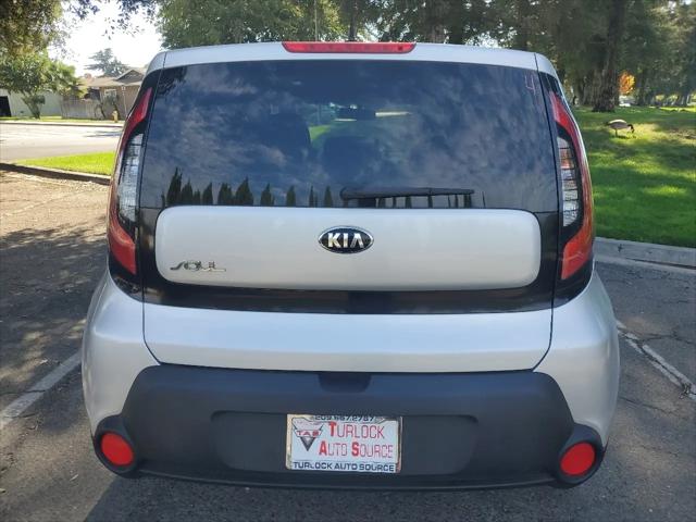 2015 Kia Soul Base