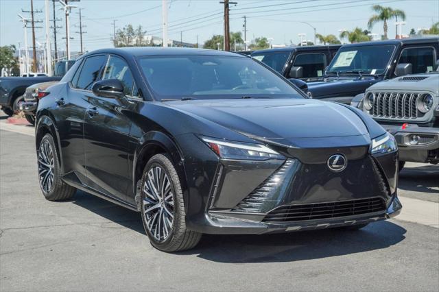 2023 Lexus RZ 450e Luxury