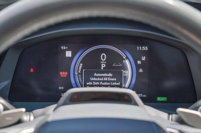 2023 Lexus RZ 450e Luxury