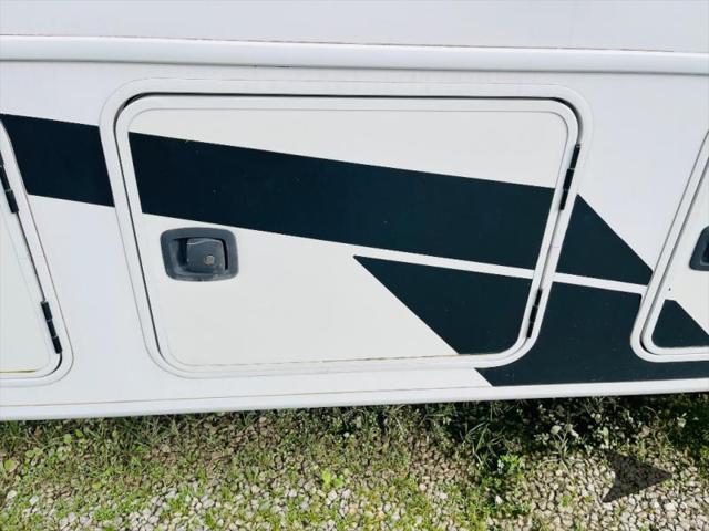 2021 Ford F-53 Unknown