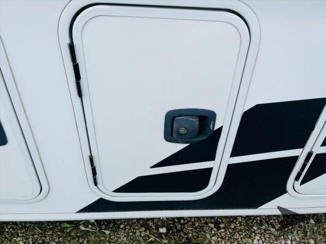 2021 Ford F-53 Unknown