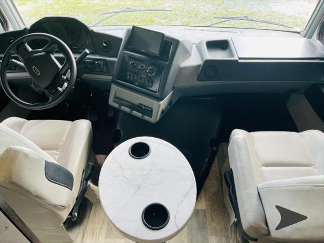 2021 Ford F-53 Unknown