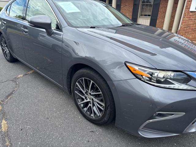 2016 Lexus ES 350 BASE