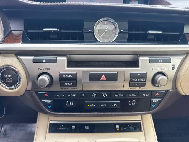 2016 Lexus ES 350 BASE