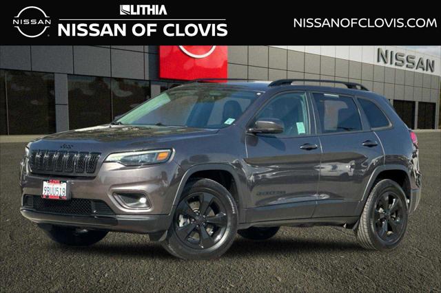 2019 Jeep Cherokee Altitude 4x4 for sale in Clovis, CA