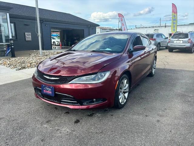 2016 Chrysler 200 S for sale near Cambridge, OH