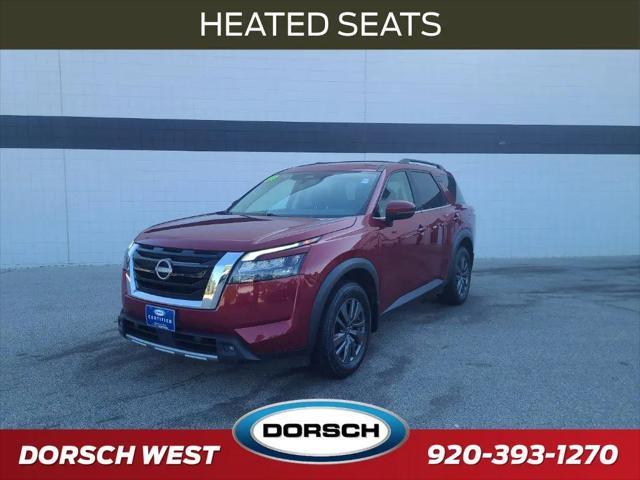 2023 Nissan Pathfinder SV 4WD for sale in Green Bay, WI
