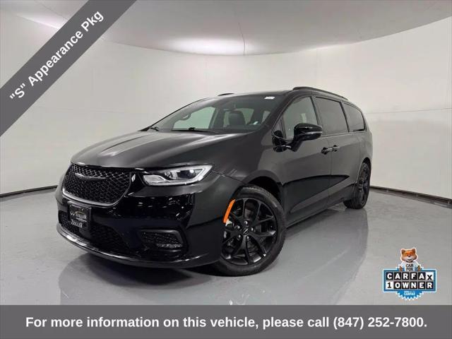 2025 Chrysler Pacifica Limited for sale in Schaumburg, IL