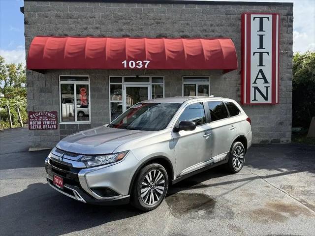 2020 Mitsubishi Outlander ES 2.4 S-AWC for sale in Albany, NY