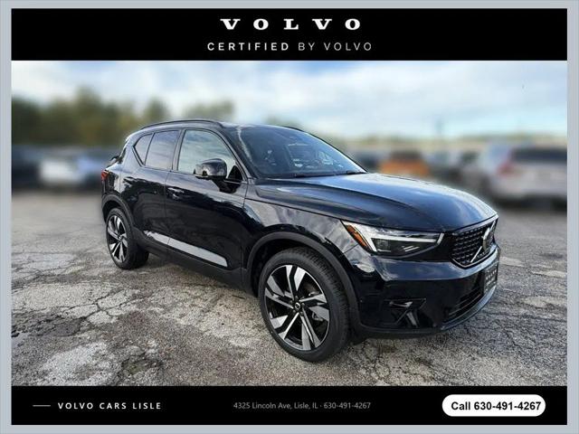2025 Volvo XC40 B5 Ultra Dark Theme for sale in Lisle, IL