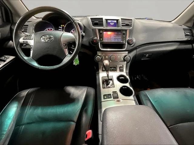 2013 Toyota Highlander SE V6