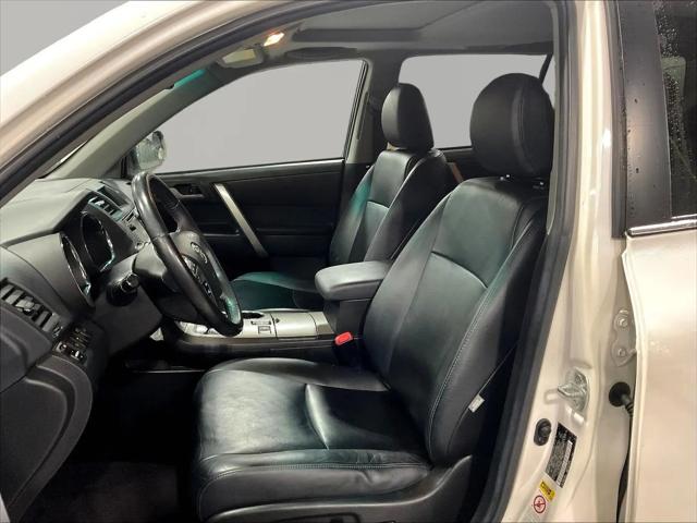 2013 Toyota Highlander SE V6